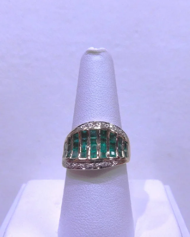 women’s platinum diamond engagement rings-14K EMERALD AND DIAMOND RING