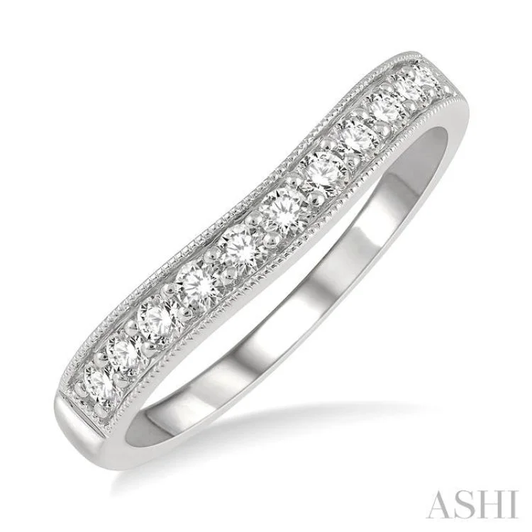 women’s engraved rings-1/3 Ctw Arched Round Cut Diamond Wedding Band in 14K White Gold