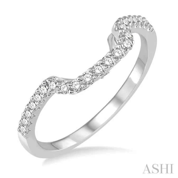 women’s halo rings-1/4 Ctw Round Cut Diamond Wedding Band in 14K White Gold