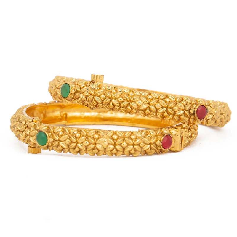 women’s custom charm bracelets-Raddhi Jewels Designer Premium Quality Rajwadi Gold Plated Brass Openable Kada/Bangles Set