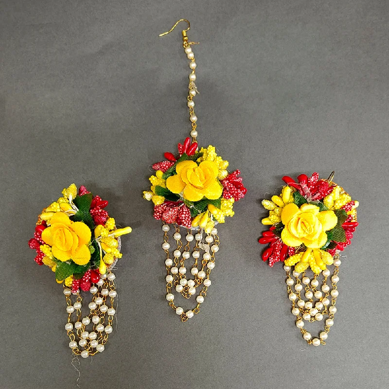 women’s chunky earrings-Darshana Jewels Floral Design Earrings With Maang tikka