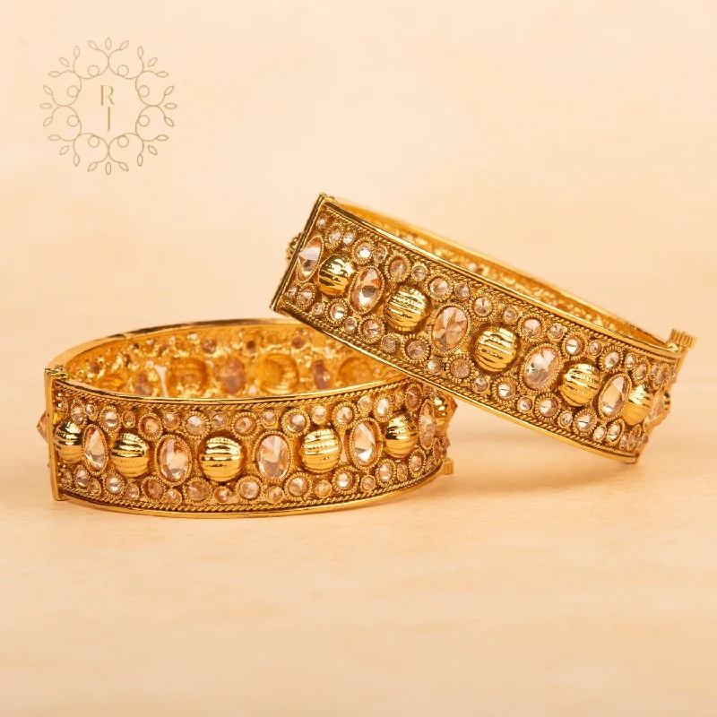 women’s tennis bracelets-Raddhi Jewels Designer Premium Quality Rajwadi Gold Plated Brass Openable Kada/Bangles Set