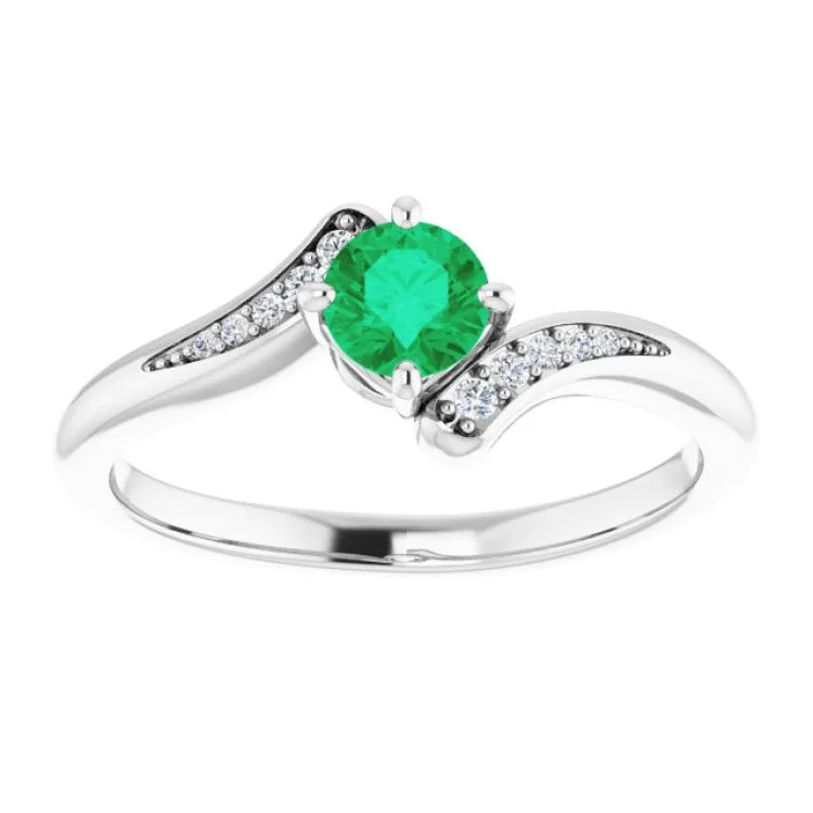 women’s classic engagement rings-Platinum Natural Emerald & .04 CTW Natural Diamond Ring