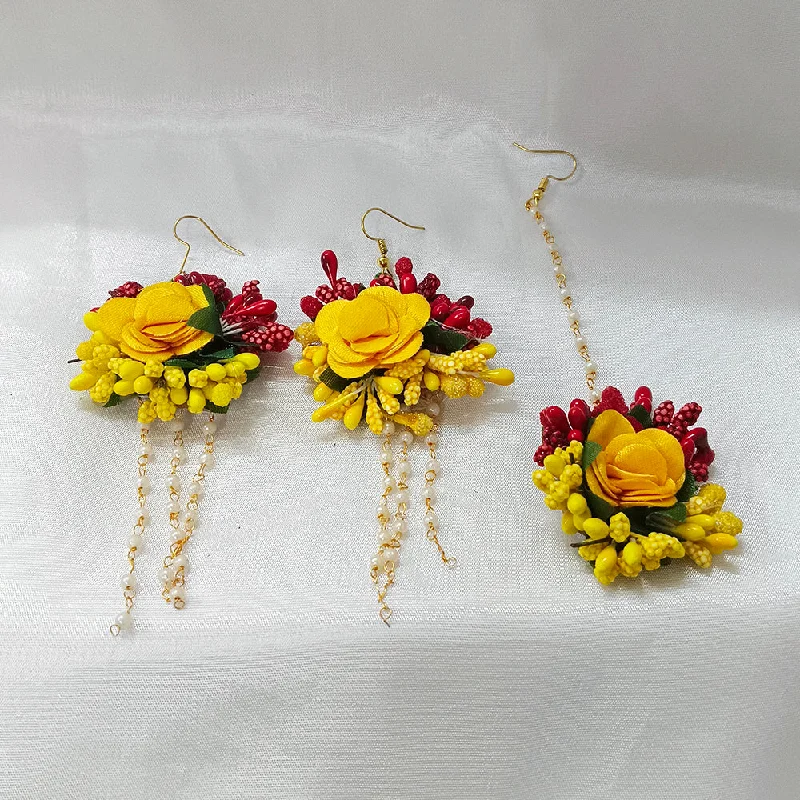 women’s tassel earrings-Darshana Jewels Floral Earrings With Maangtikka