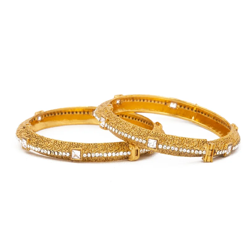 women’s charm bracelets-Raddhi Jewels Designer Premium Quality Rajwadi Gold Plated Brass Openable Kada/Bangles Set