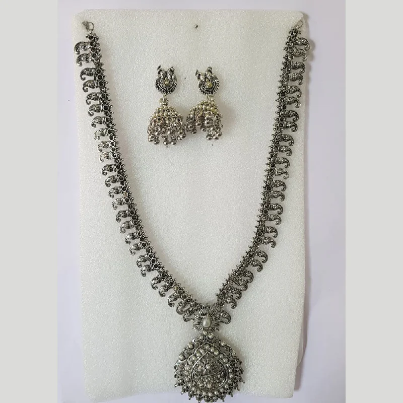 women’s layered necklaces-Shreeji Oxidised Plated Pota Stone Necklace Set