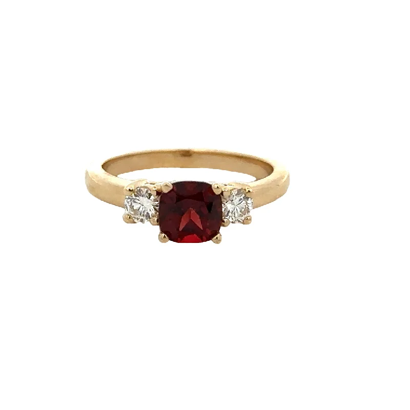 women’s radiant cut engagement rings-Garnet and Diamond Ring in Yellow Gold