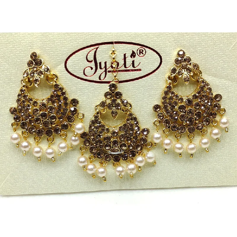 women’s bohemian earrings-Tip Top Jewellers Gold Plated Austrian Stone And Pearl Earrings With Mangtikka