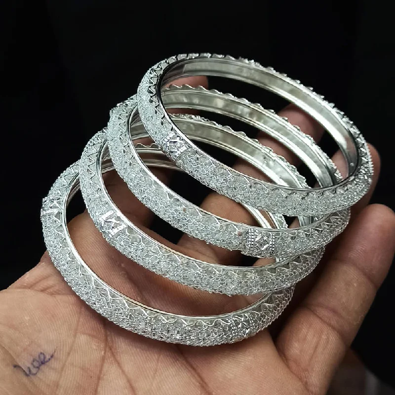 women’s infinity bracelets-Manisha Jewellery Silver Plated Bangles Set